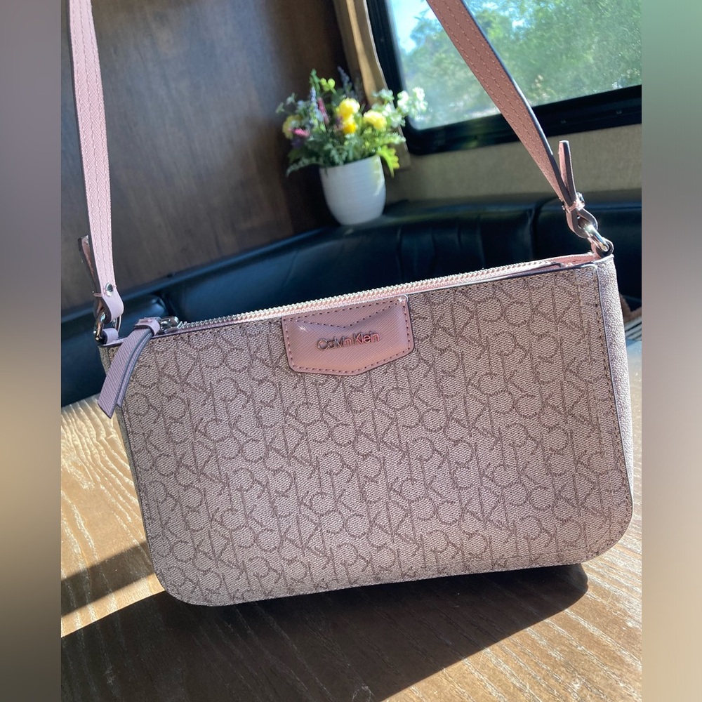 Purse Calvin Klein Canvas💞